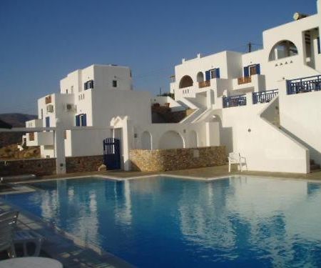 Rita'S Place Hotel Иос Экстерьер фото