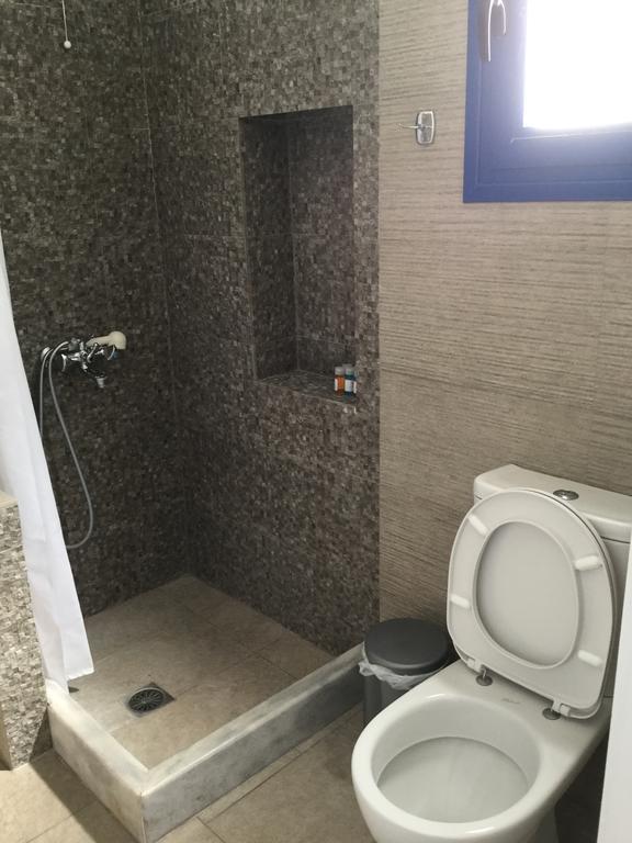 Rita'S Place Hotel Иос Экстерьер фото
